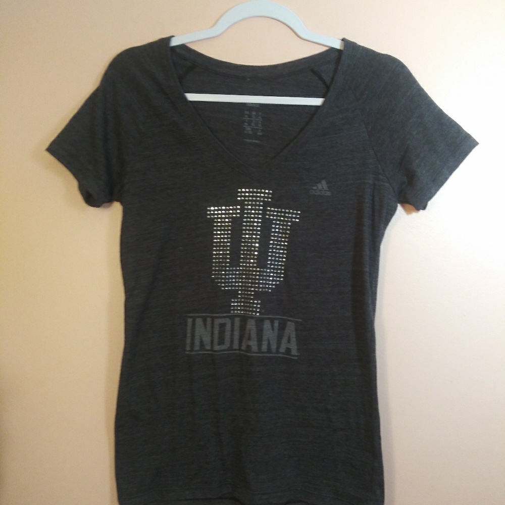 Adidas IU Indiana V neck Tee